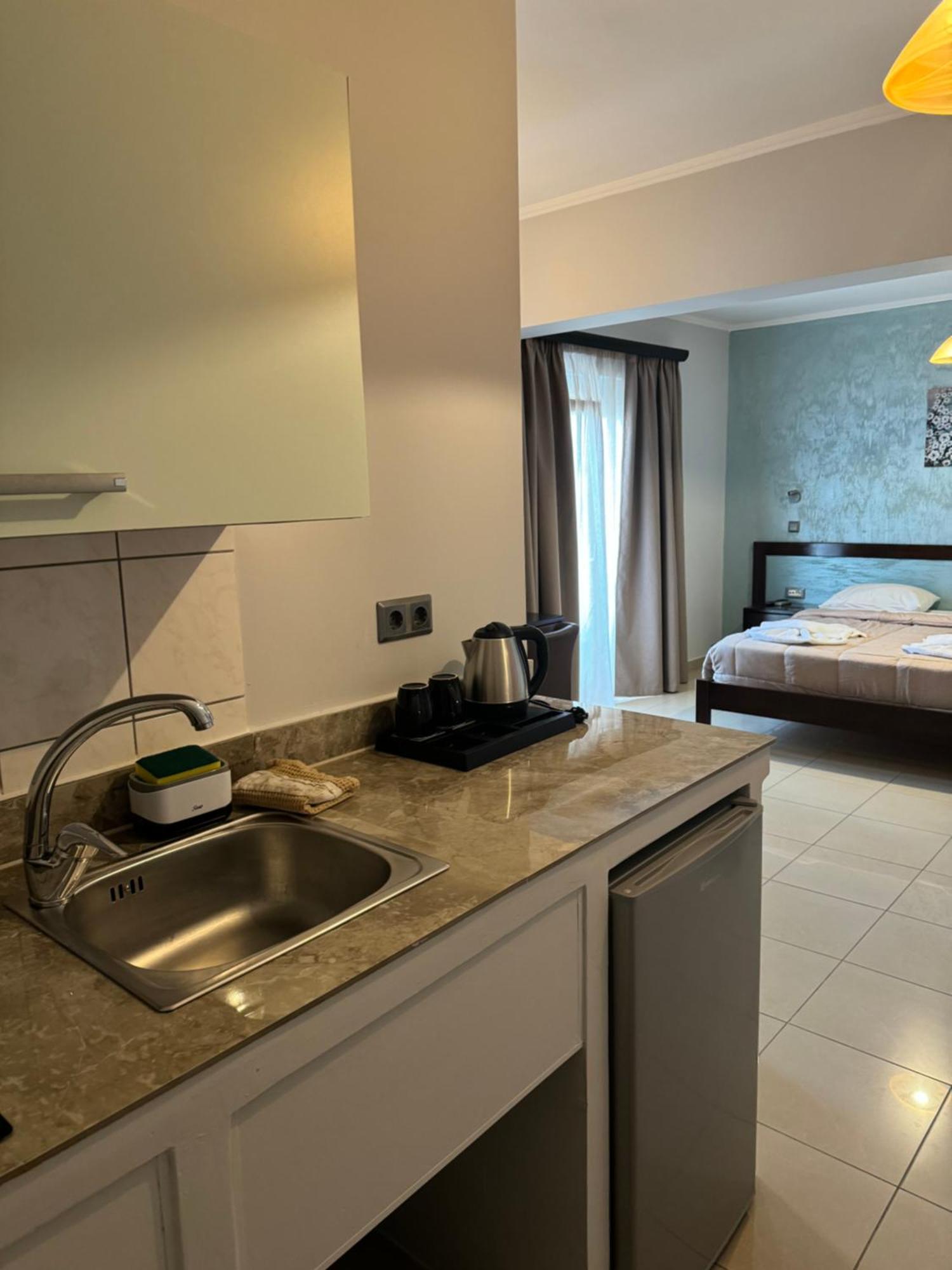 Comfort Hotel Apartments Rhodes City Exterior foto