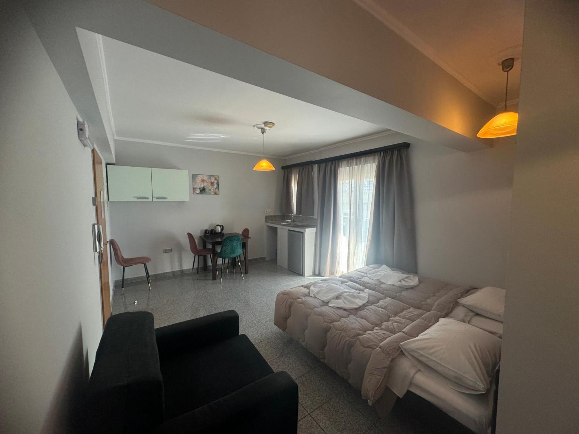 Comfort Hotel Apartments Rhodes City Exterior foto